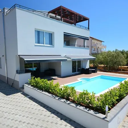 Apartamento 1 With The Swimming Pool Turanj